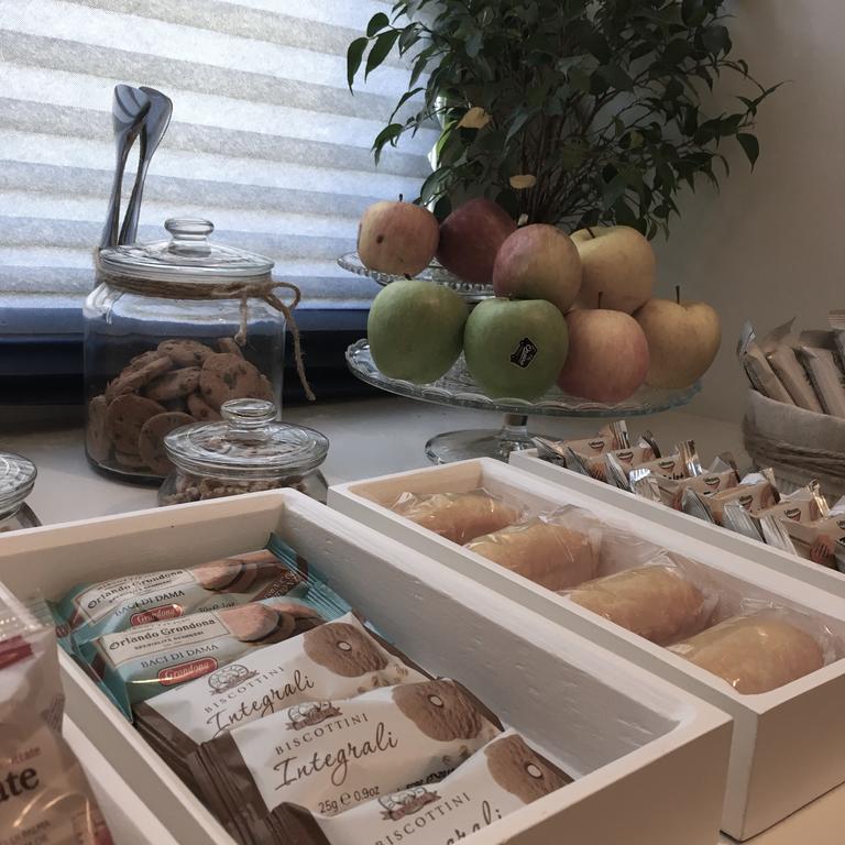 Starhost - Petit B&B Salerno Eksteriør billede